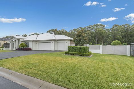 Property photo of 18 Swiftwing Close Chisholm NSW 2322