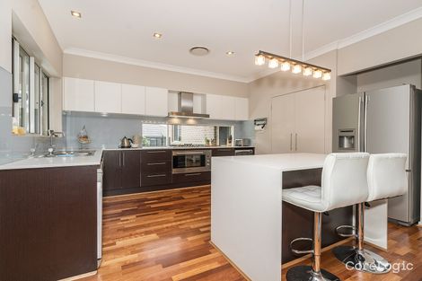 Property photo of 18 Swiftwing Close Chisholm NSW 2322