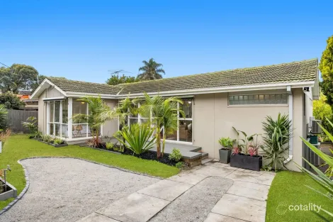 13 Karingal Dr, Frankston, VIC 3199