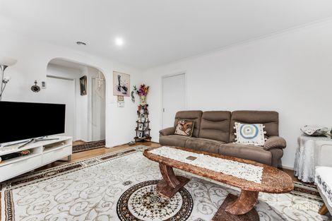 Property photo of 2/97 Malmsbury Drive Meadow Heights VIC 3048