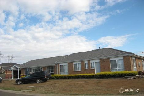 28 Sovereign Way, Hillside, VIC 3037