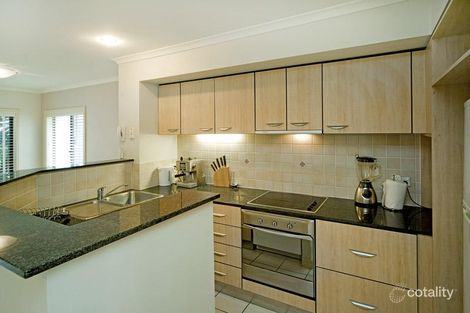 Property photo of 8892 Magnolia Drive East Hope Island QLD 4212