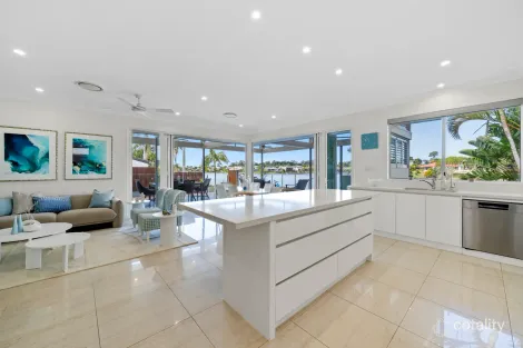 Property photo of 140 Camberwell Circuit Robina QLD 4226
