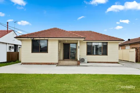 49 Crosby Cres, Fairfield, NSW 2165