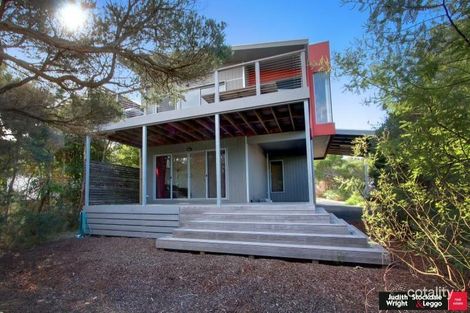 Property photo of 40 Beachcomber Avenue Smiths Beach VIC 3922