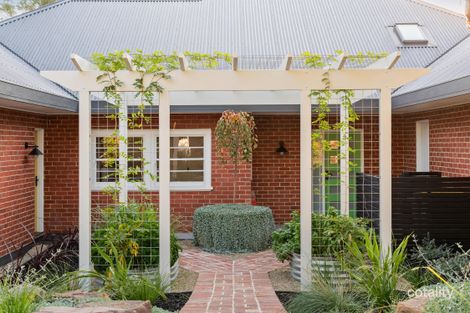 Property photo of 7 Batman Road Eltham VIC 3095