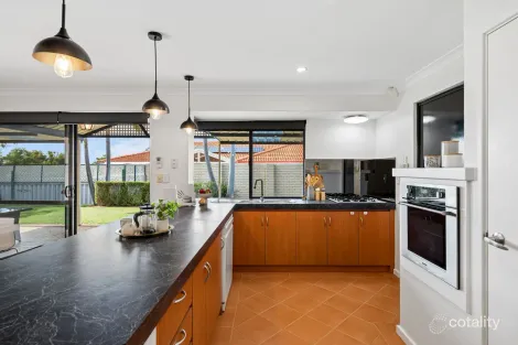 Property photo of 10 Barnard Place Noranda WA 6062