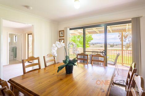 Property photo of 81 Spring Close Mount Rankin NSW 2795