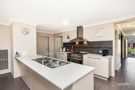 Property photo of 14 Fiscalini Drive Warrnambool VIC 3280