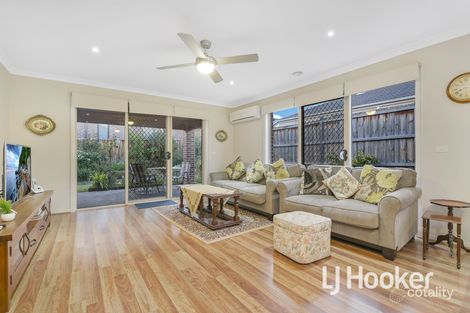 Property photo of 4 Shakespeare Grove Officer VIC 3809