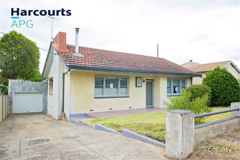 Property photo of 8 Coombes Street Collie WA 6225