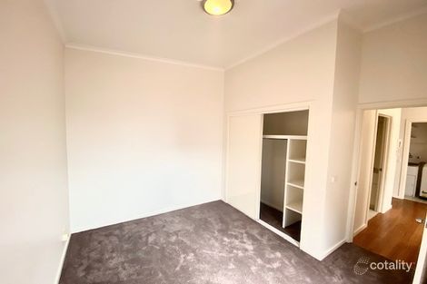 Property photo of 10/18 Dicks Place West Melbourne VIC 3003