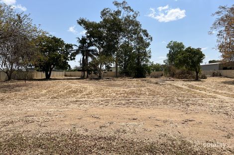 Property photo of 13 Dundas Street Emerald QLD 4720