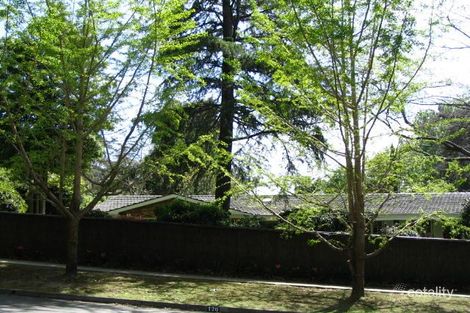 126 Burns Rd, Wahroonga, NSW 2076