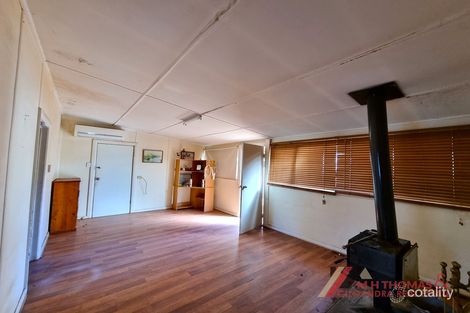 Property photo of 35 Myrtle Street Gilgandra NSW 2827