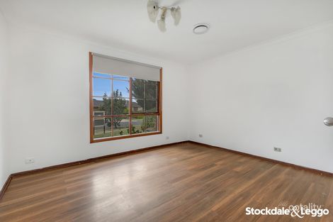 Property photo of 19 Lancaster Court Greenvale VIC 3059