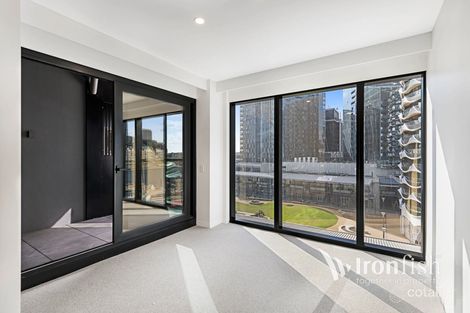 610/8 Pearl River Rd, Docklands, VIC 3008