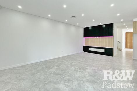 Property photo of 15 Creswell Street Revesby NSW 2212