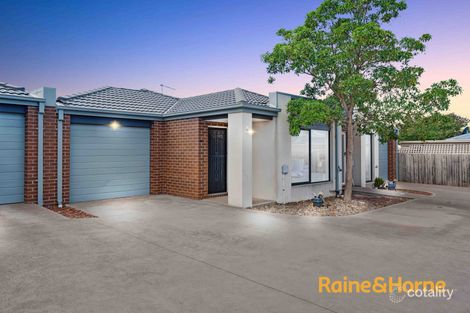 Property photo of 19/4 Mantello Drive Werribee VIC 3030