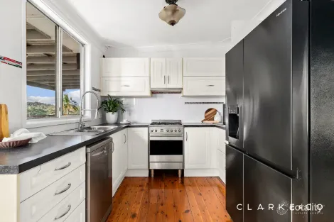 Property photo of 19 Cherry Road Eleebana NSW 2282