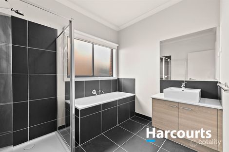 Property photo of 36 Stringyleaf Street Botanic Ridge VIC 3977