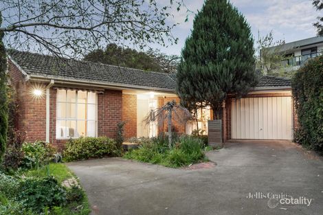 4/3 Windsor Cres, Surrey Hills, VIC 3127