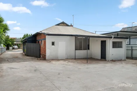 Property photo of 39-41 Kent Road Keswick SA 5035