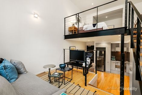 Property photo of 9/61 Mackenzie Street Melbourne VIC 3000