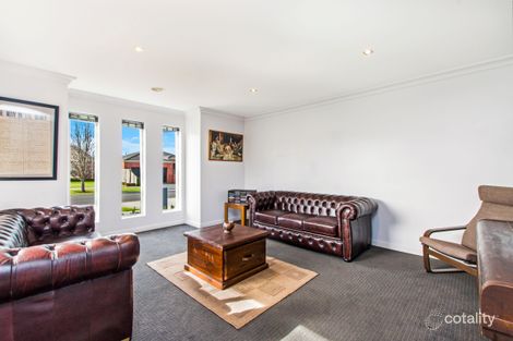 Property photo of 31 Toal Drive Warrnambool VIC 3280