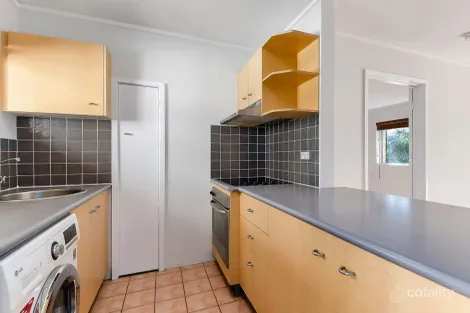 Property photo of 3/76 Gladstone Road Highgate Hill QLD 4101