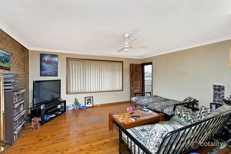 Property photo of 2/47 Antrim Avenue Warilla NSW 2528