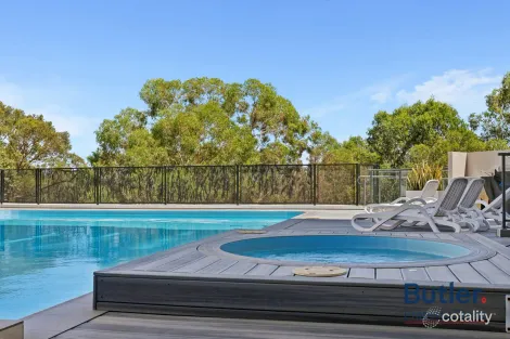 Property photo of 16/18 Tanunda Drive Rivervale WA 6103