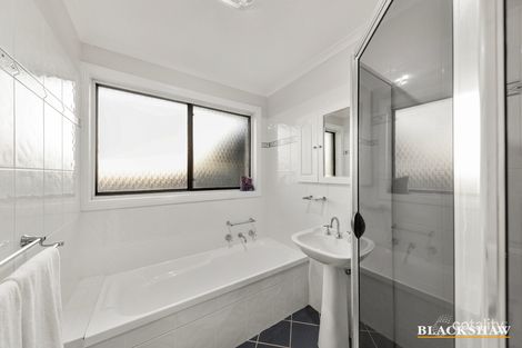 Property photo of 104 Jackie Howe Crescent Macarthur ACT 2904