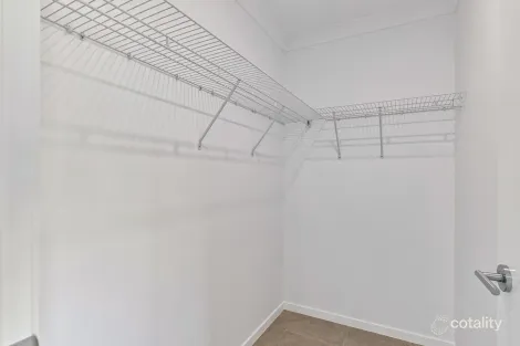 Property photo of 46 Whyambeel Chase Smithfield QLD 4878