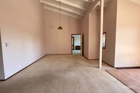 Property photo of 12 Clutterbuck Crescent Oxley ACT 2903