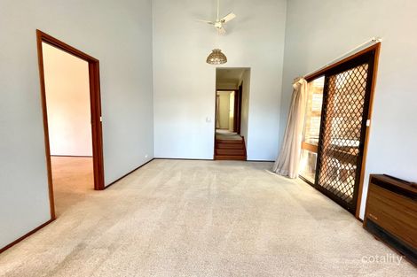 Property photo of 12 Clutterbuck Crescent Oxley ACT 2903