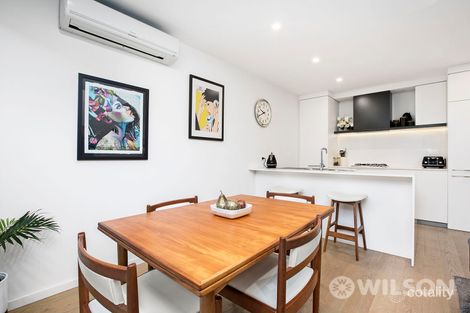 Property photo of 202/18 Grey Street St Kilda VIC 3182