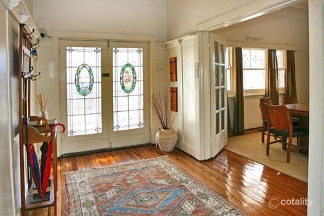 Property photo of 8 Tara Grove Carnegie VIC 3163