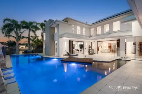 Property photo of 18 Masthead Quay Noosaville QLD 4566