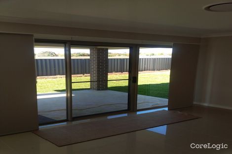 Property photo of 5 Galloway Place Calala NSW 2340