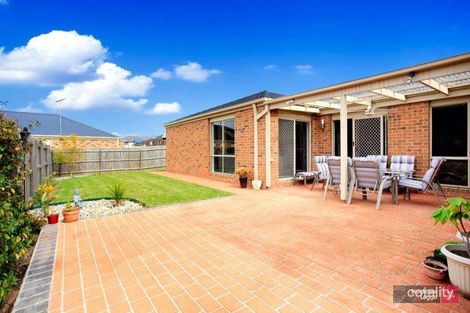 Property photo of 9 Hollington Way Berwick VIC 3806