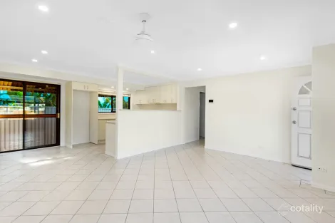 Property photo of 40 Warrina Crescent Burleigh Waters QLD 4220