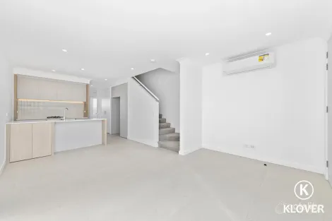 Property photo of 8 Bunyip Walkway Melonba NSW 2765