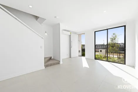 Property photo of 8 Bunyip Walkway Melonba NSW 2765