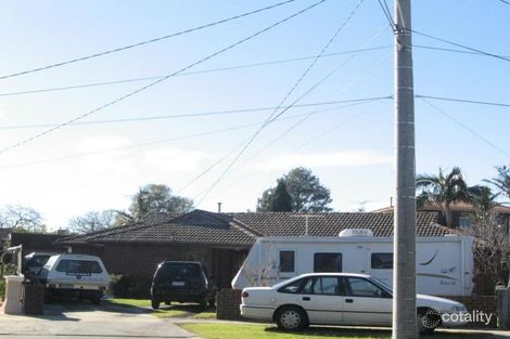 Property photo of 21 Allawah Close Keysborough VIC 3173