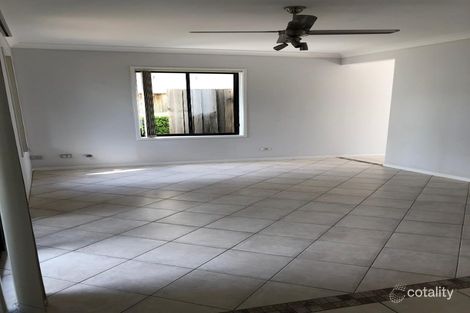Property photo of 33 Wingate Avenue West Hoxton NSW 2171