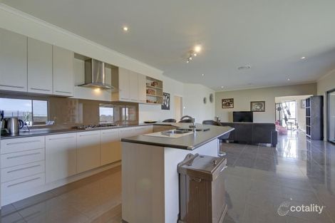 Property photo of 6 Lawson Court Traralgon VIC 3844