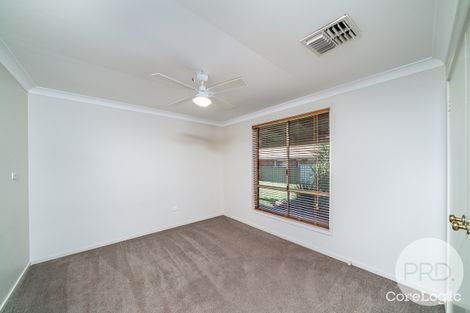 Property photo of 8 Atkins Place Estella NSW 2650