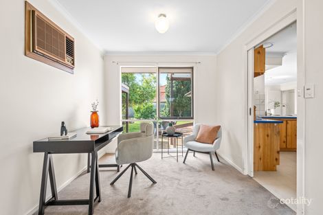 Property photo of 12 Penrith Crescent Bundoora VIC 3083