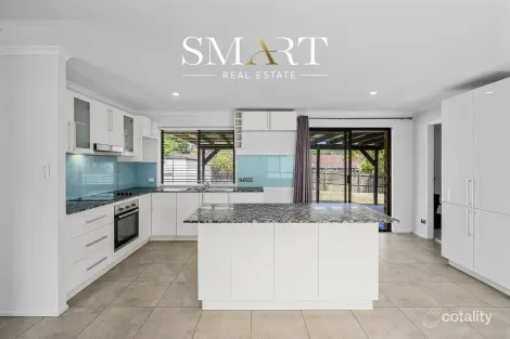 Property photo of 5 Chablis Court Molendinar QLD 4214